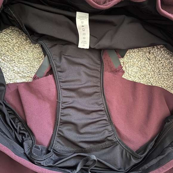 Lululemon Find Your Pace high rise lined 3 inch short - Picture 6 of 10